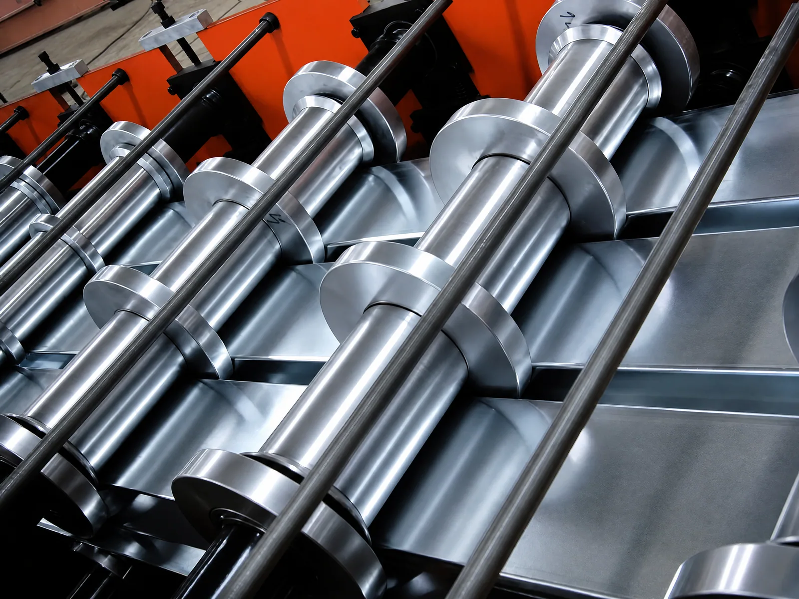 Floor Deck Roll Forming Machine — Forming rolls