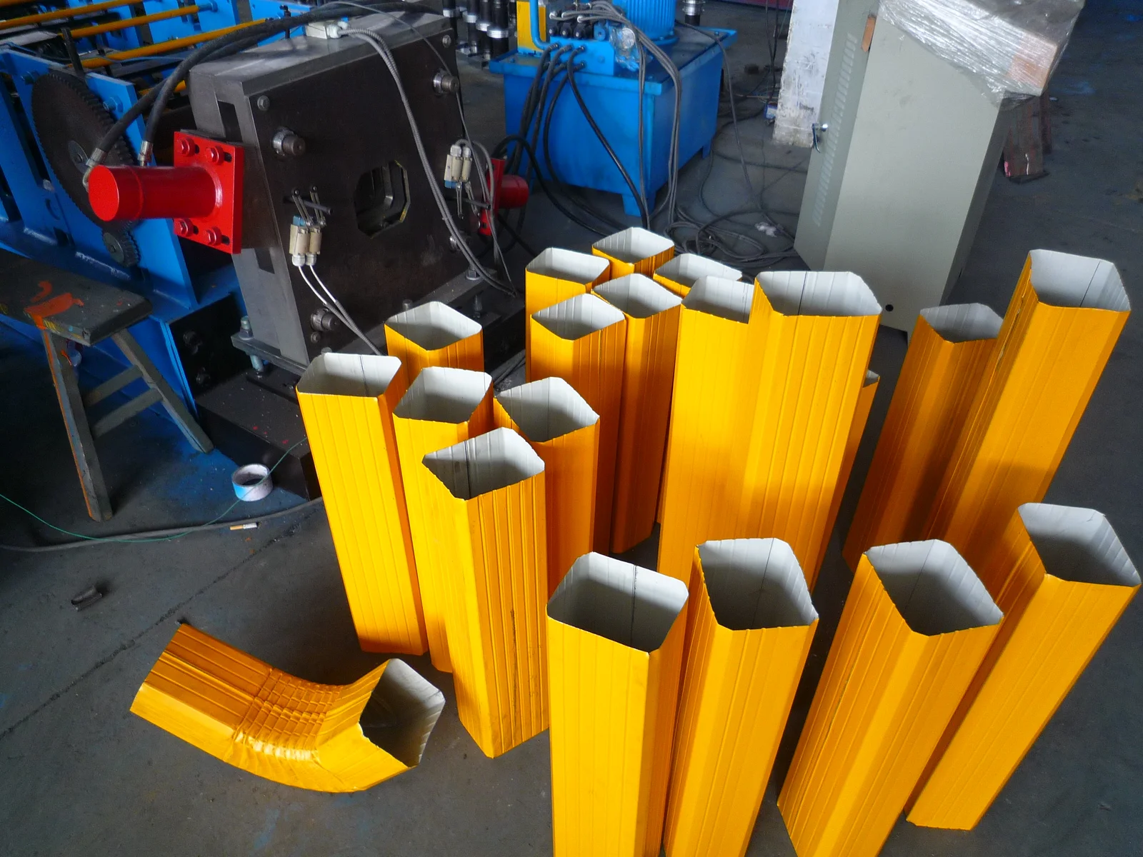 Gutter & Downpipe Roll Forming Machine